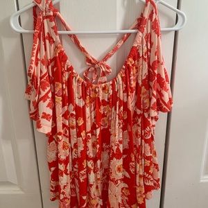 off shoulder flowy shirt